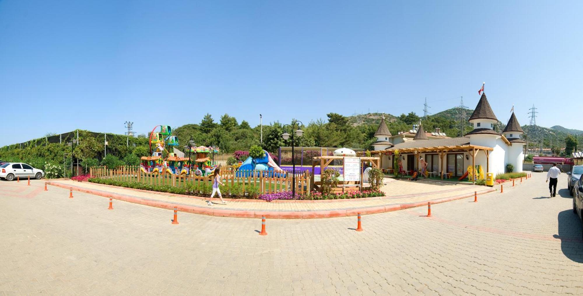 Beach Club Doganay Hotel Konaklı Exterior foto